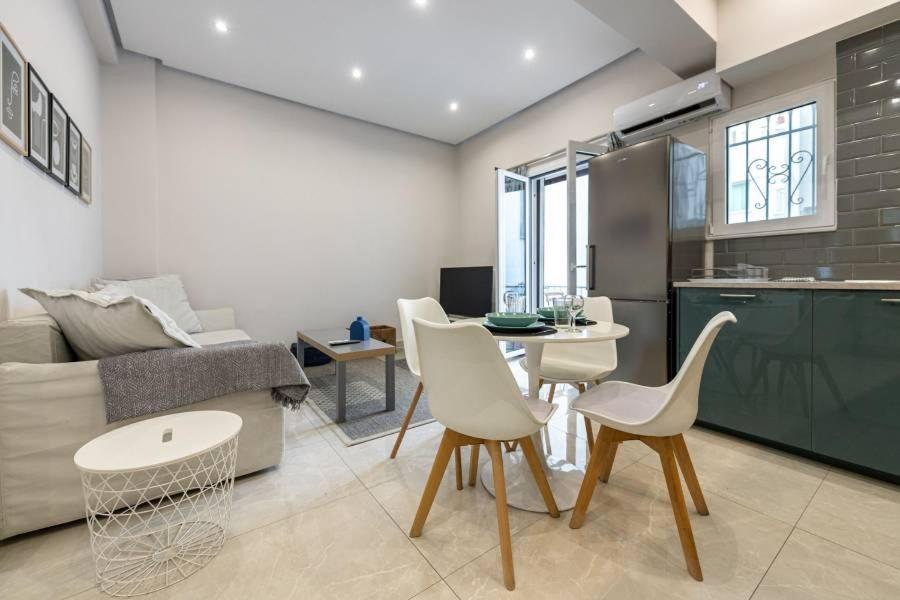 The Mint'S Apartment Iofontos Atena Exterior foto